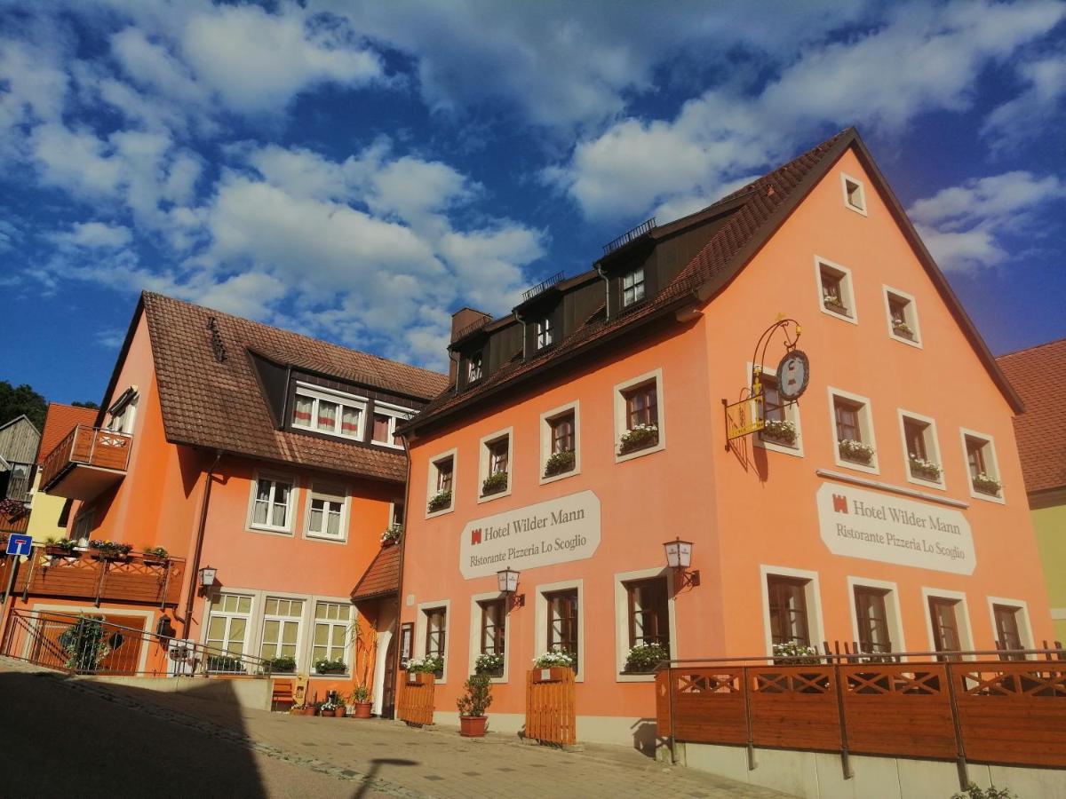 Hotel Wilder Mann Feuchtwangen Zewnętrze zdjęcie