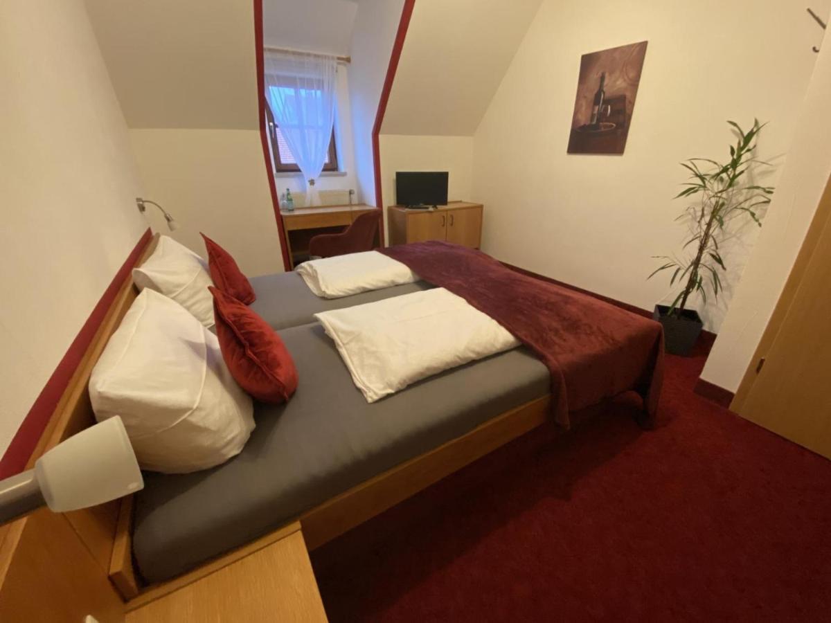 Hotel Wilder Mann Feuchtwangen Zewnętrze zdjęcie