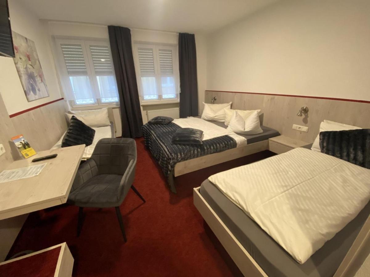 Hotel Wilder Mann Feuchtwangen Zewnętrze zdjęcie