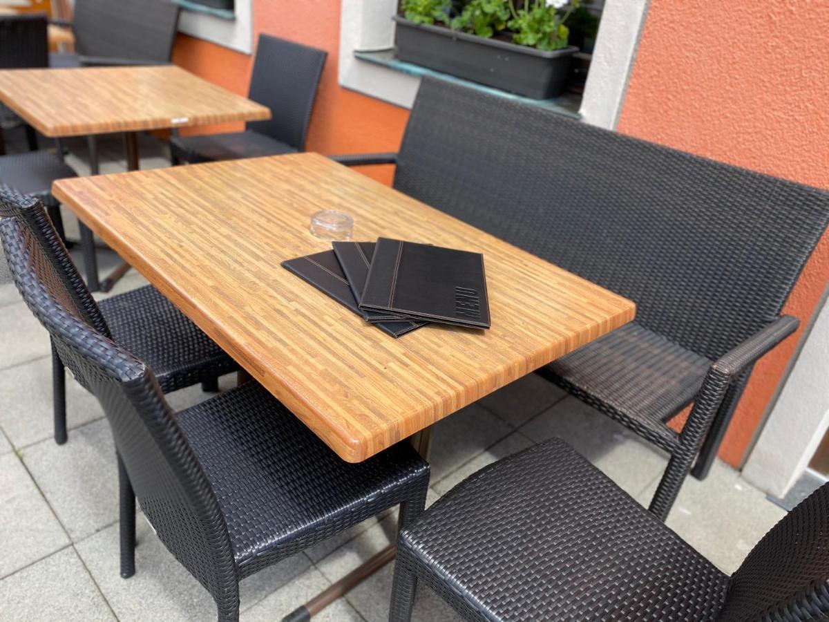 Hotel Wilder Mann Feuchtwangen Zewnętrze zdjęcie