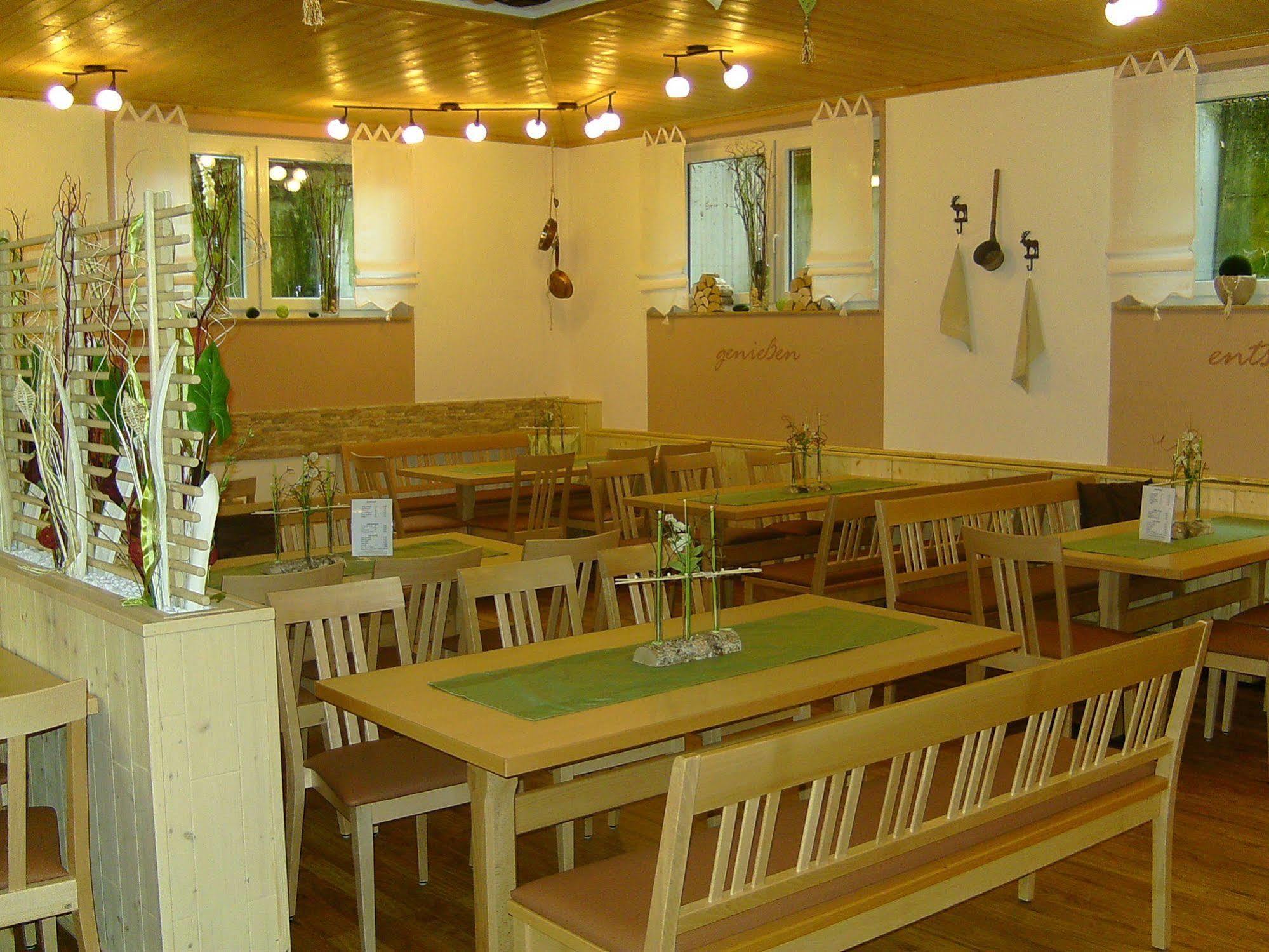 Hotel Wilder Mann Feuchtwangen Zewnętrze zdjęcie